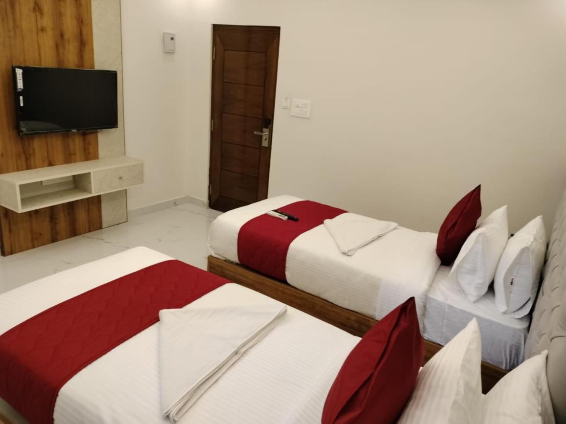 Mayuri Residency Hotel Attibele Exterior foto